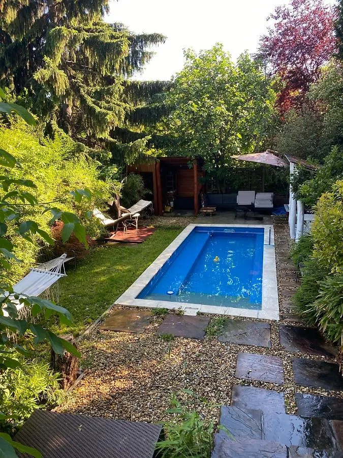Modern House In Central With Pool location